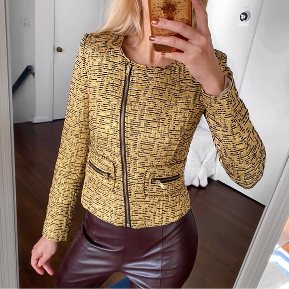 ⭐️ MANGO GOLD BLACK METALLIC BLAZER JACKET! - Picture 6 of 14